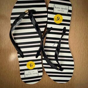 BNWT KATE SPADE striped flip flops with KS charm at the helm (9)